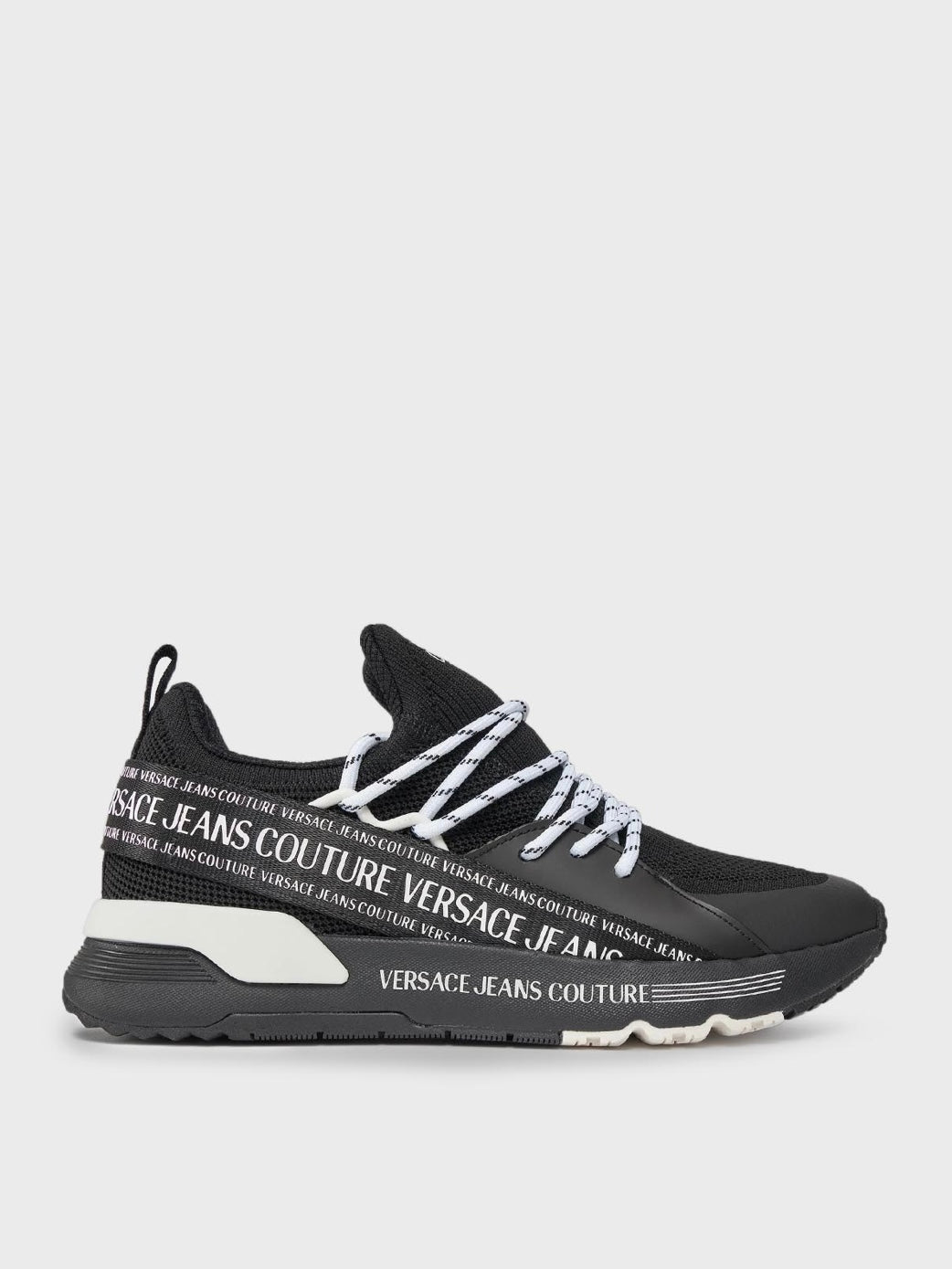 TENIS VERSACE JEANS LETRAS COSTADOS