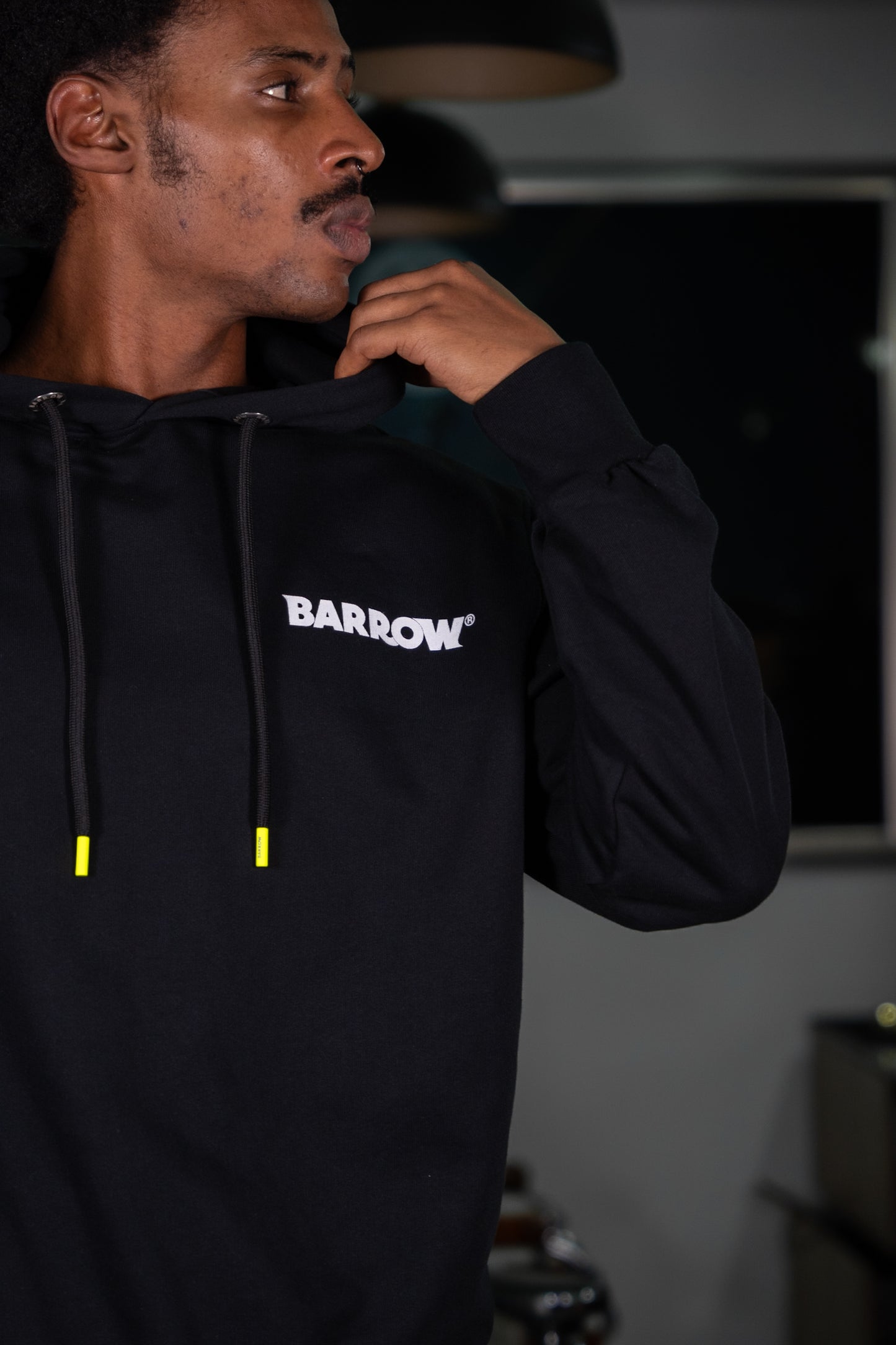 BUZO BARROW CARA ROSADA