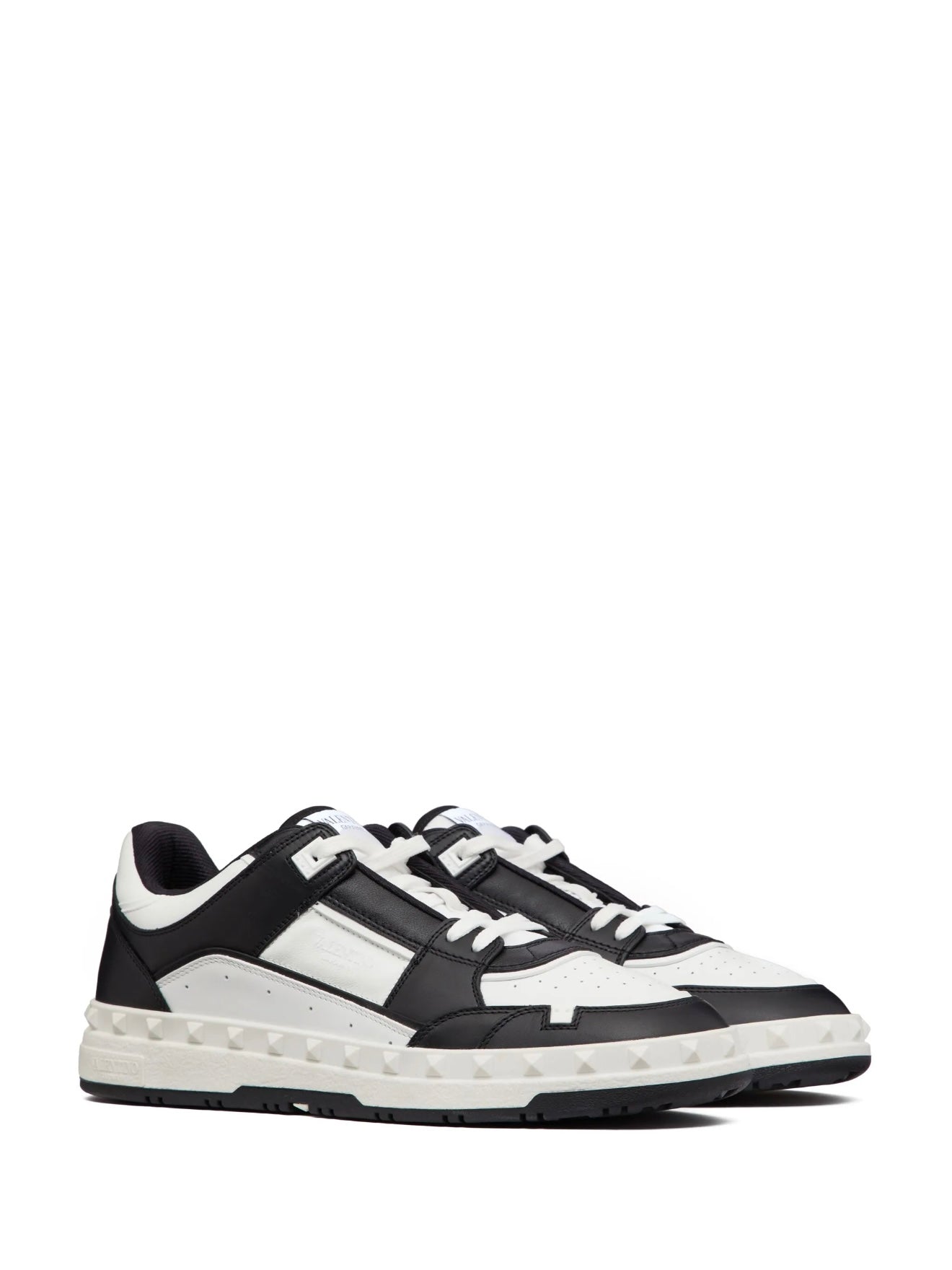 TENIS VALENTINO NEGRO BLANCO BAJITOS