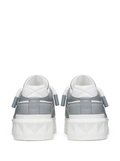 TENIS VALENTINO GRUESOS GRIS BLANCO