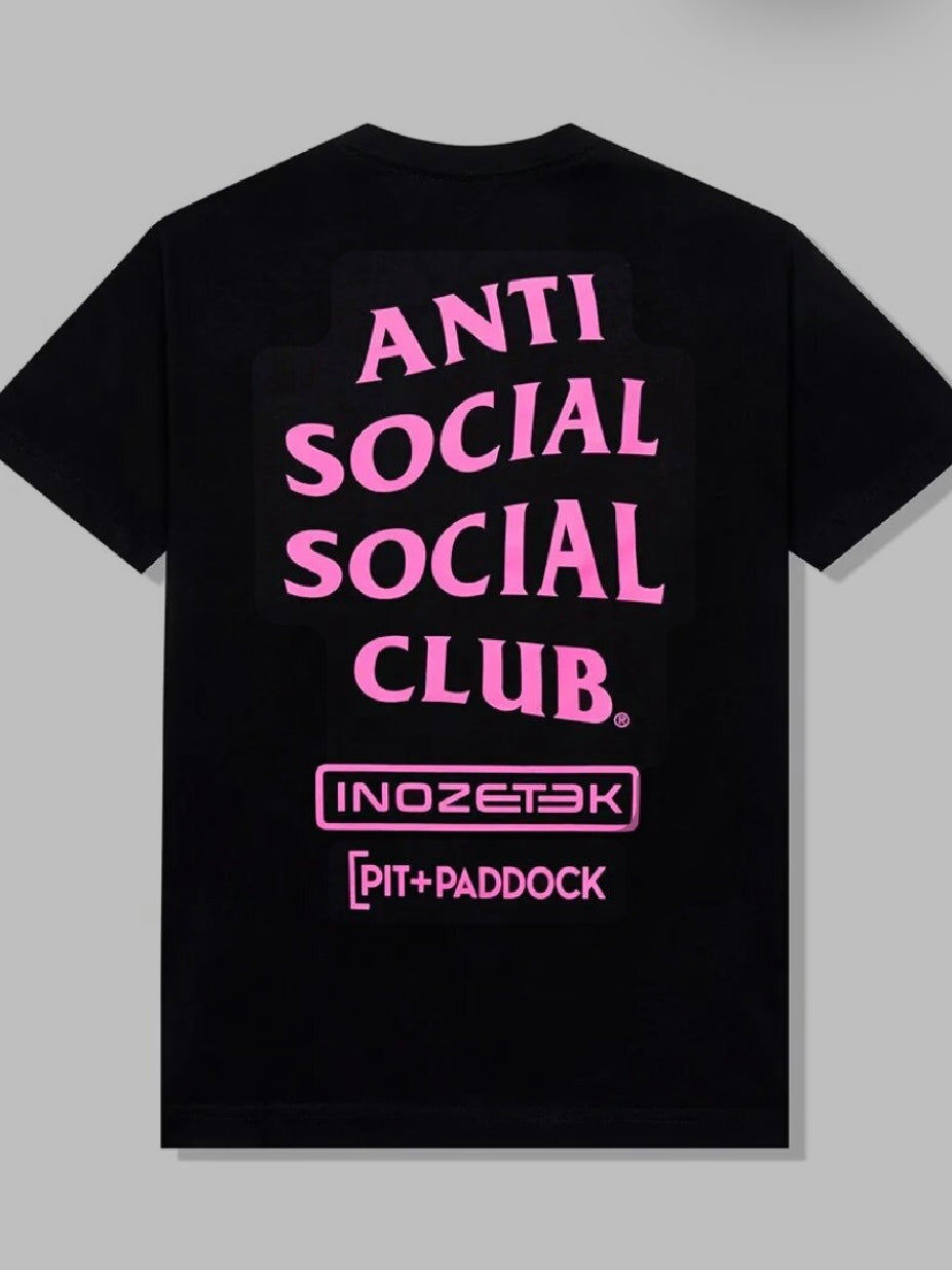 CAMISETA ANTISOCIAL NEGRA ROSADA