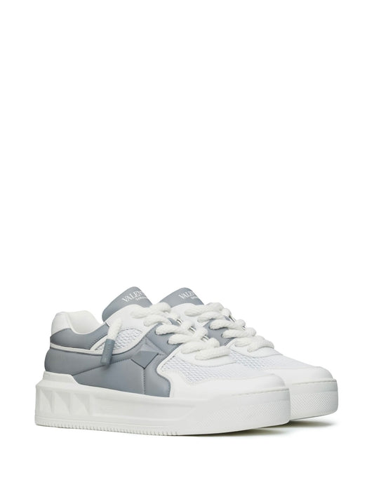 TENIS VALENTINO GRUESOS GRIS BLANCO