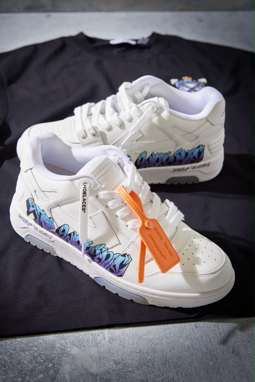 Tenis OW grafiti