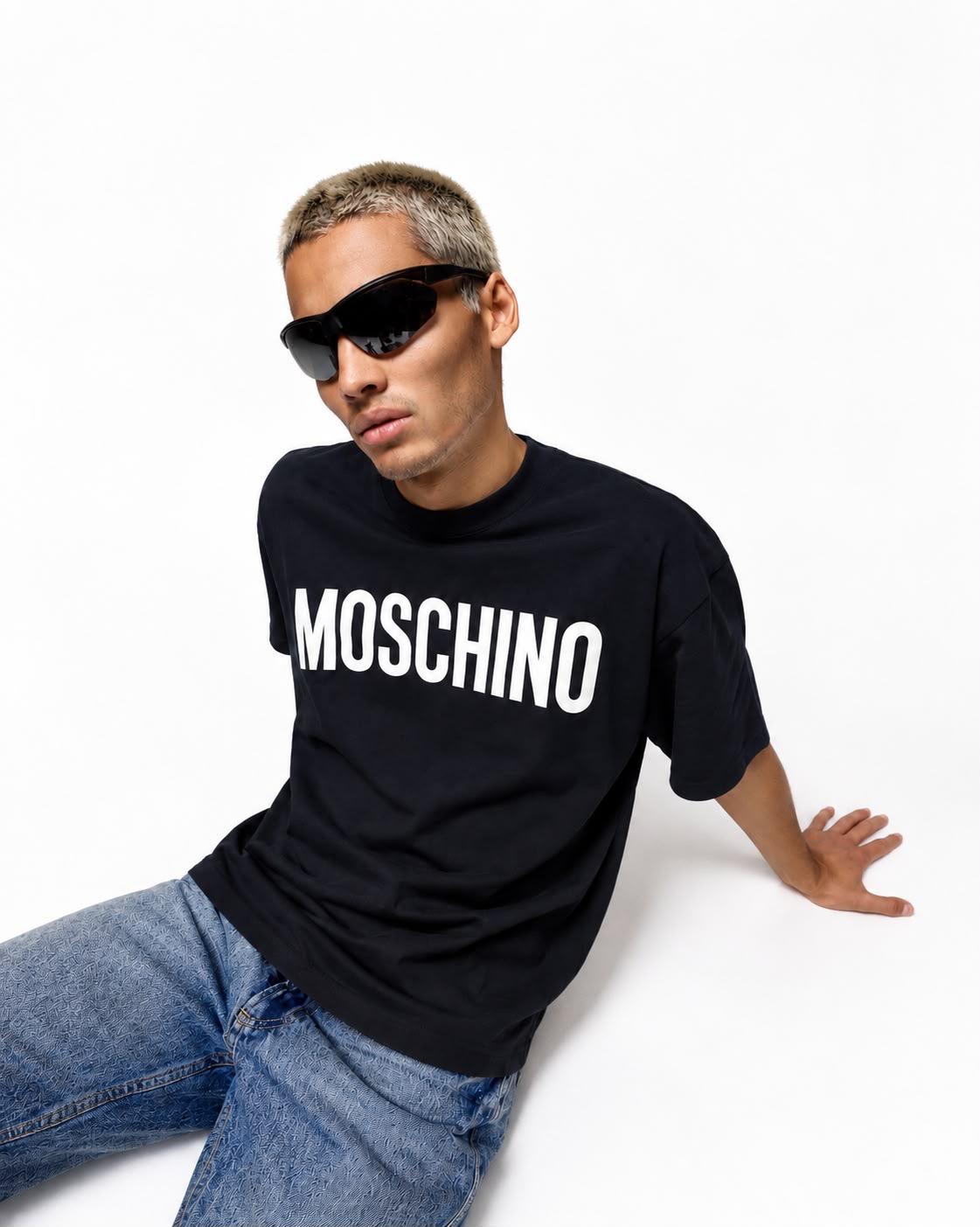 CAMISETA MSCHNO AZUL OSCURO